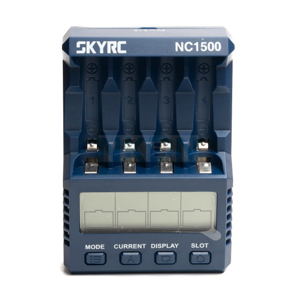 SkyRC NC1500 batterijlader